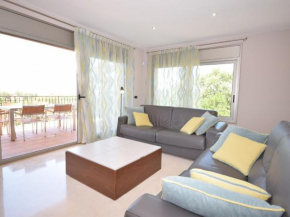 Comfortable apartment in Castell d Aro with terrace